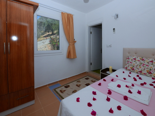  gece  -  Kasım
  | Kalkan Kördere Deniz Manzaralı Villa: Zeytin Ağaçları İçinde, 7 Kişilik