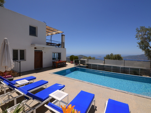  gece  -  Kasım
  | Kalkan Kördere Deniz Manzaralı Villa: Zeytin Ağaçları İçinde, 7 Kişilik