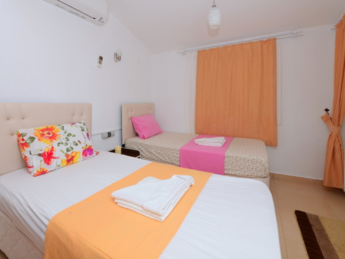  gece  -  Kasım
  | Kalkan Kördere Deniz Manzaralı Villa: Zeytin Ağaçları İçinde, 7 Kişilik