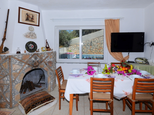  gece  -  Kasım
  | Kalkan Kördere Deniz Manzaralı Villa: Zeytin Ağaçları İçinde, 7 Kişilik