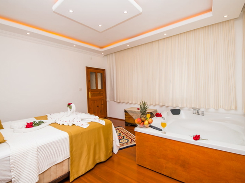  gece  -  Kasım
  | Kalkan Kördere Villa (8 Kişilik, Deniz Manzaralı, Jakuzili Seçenekli)