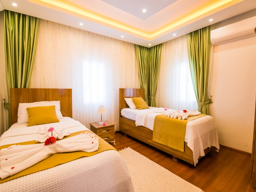 gece - Kasım
| Kalkan Kördere Villa (8 Kişilik, Deniz Manzaralı, Jakuzili Seçenekli)