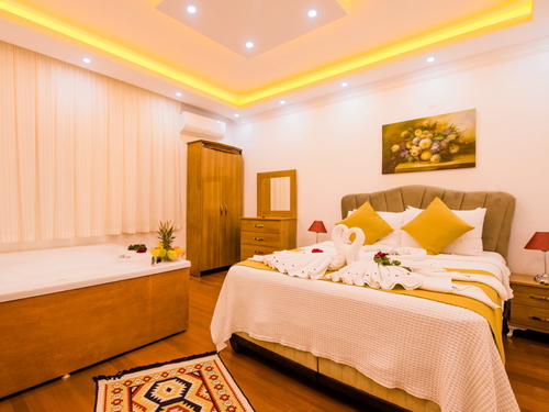 gece - Kasım
| Kalkan Kördere Villa (8 Kişilik, Deniz Manzaralı, Jakuzili Seçenekli)