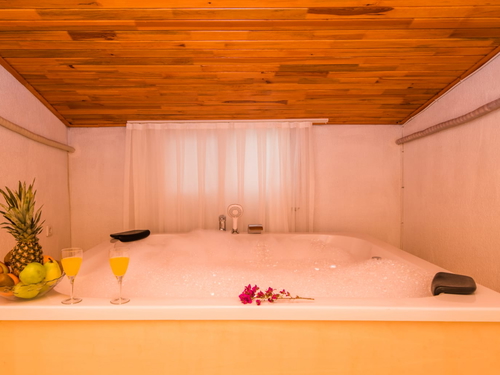 gece - Kasım
| Kalkan Kördere Villa (8 Kişilik, Deniz Manzaralı, Jakuzili Seçenekli)