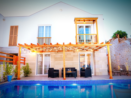  gece  -  Kasım
  | Kalkan İncebel Villa (4 Kişilik, Deniz Manzaralı, Jakuzili, Özel Havuzlu, Site)