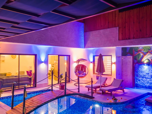 gece - Kasım
| Villa Tatili Kalkan İslamlar’da | Jakuzili ve Isıtmalı Havuzlu 4 Kişilik Lüks Konaklama