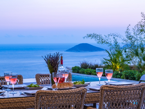 gece  -  Kasım
  | Kalkan Kalamar Lüks Villa Kiralama (10 Kişilik, Deniz Manzaralı, Jakuzili, Merkeze Yakın)