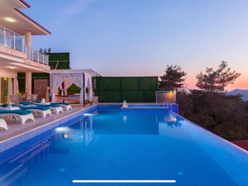  gece  -  Kasım
  | Kalkan Kalamar’da Deniz Manzaralı 6 Kişilik Özel Havuzlu Villa