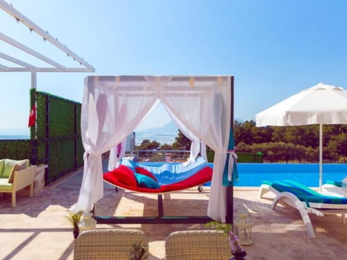 gece - Kasım
| Kalkan Kalamar’da Deniz Manzaralı 6 Kişilik Özel Havuzlu Villa