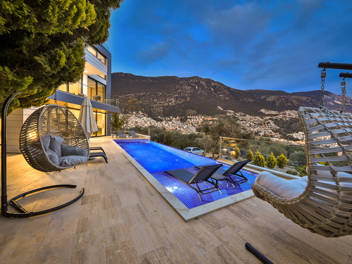  gece  -  Kasım
  | Kalkan Merkez'de Deniz Manzaralı 9 Kişilik Lüks Villa Kiralama