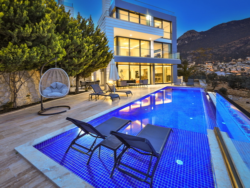 gece - Kasım
| Kalkan Merkez'de Deniz Manzaralı 9 Kişilik Lüks Villa Kiralama