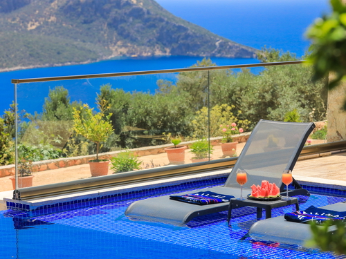 gece - Kasım
| Kalkan Merkez'de Deniz Manzaralı 9 Kişilik Lüks Villa Kiralama