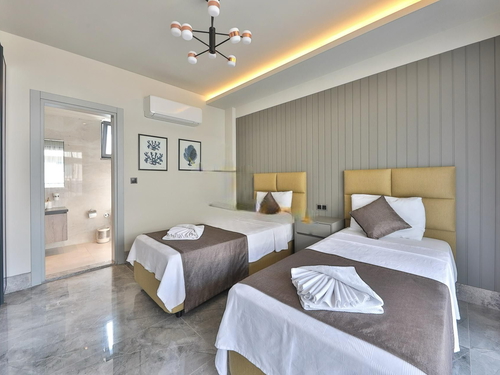  gece  -  Kasım
  | Fethiye Merkez’de 8 Kişilik Lüks Kiralık Villa
