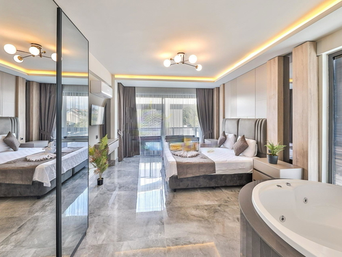  gece  -  Kasım
  | Fethiye Merkez’de 8 Kişilik Lüks Kiralık Villa