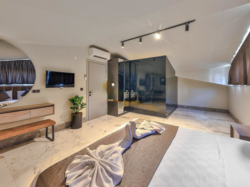  gece  -  Kasım
  | Fethiye Merkez’de 8 Kişilik Lüks Kiralık Villa