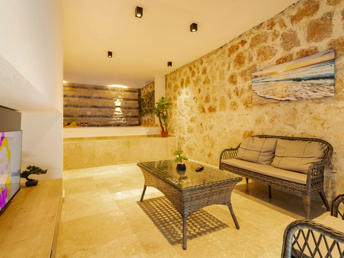  gece  -  Kasım
  | Kalkan Yeşilköy'de Doğa İçerisinde Muhafazakar Lüks Villa – 4 Kişilik Konaklama Kapasiteli