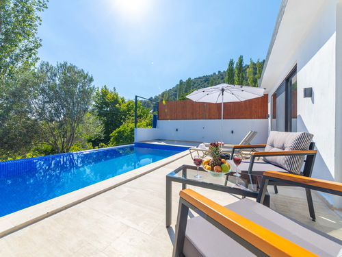  gece  -  Kasım
  | Kalkan İslamlar'da Romantik Doğa Villası: Jakuzili ve Korunaklı Balayı Kaçamağı