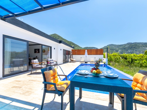  gece  -  Kasım
  | Kalkan İslamlar'da Romantik Balayı Villası: Jakuzili ve Korunaklı Özel Havuz Keyfi