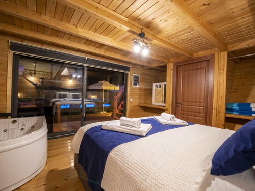  gece  -  Kasım
  | Kalkan'da Romantik Balayı Villası