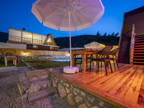  gece  -  Kasım
  | Kalkan'da Romantik Balayı Villası