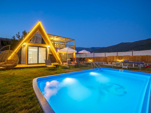  gece  -  Kasım
  | Kalkan'da Romantik Balayı Villası