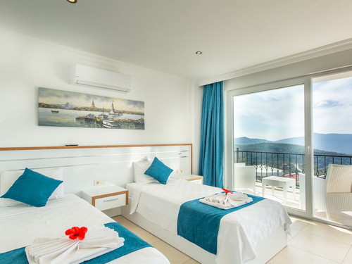 gece - Kasım
| Kalkan Üzümlü'de Jakuzili Doğa Manzaralı Muhafazakar Villa Tatili
