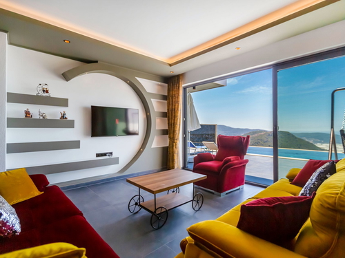 gece - Kasım
| Kalkan Üzümlü'de Romantik Jakuzili, Doğa Manzaralı Muhafazakar Villa Tatili