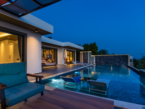  gece  -  Kasım
  | Kalkan Üzümlü'de Romantik Jakuzili, Doğa Manzaralı Muhafazakar Villa Tatili
