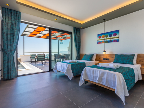 gece - Kasım
| Kalkan Üzümlü'de Romantik Jakuzili, Doğa Manzaralı Muhafazakar Villa Tatili