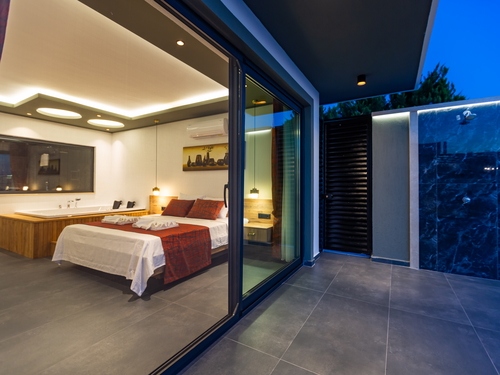  gece  -  Kasım
  | Kalkan Üzümlü'de Romantik Jakuzili, Doğa Manzaralı Muhafazakar Villa Tatili