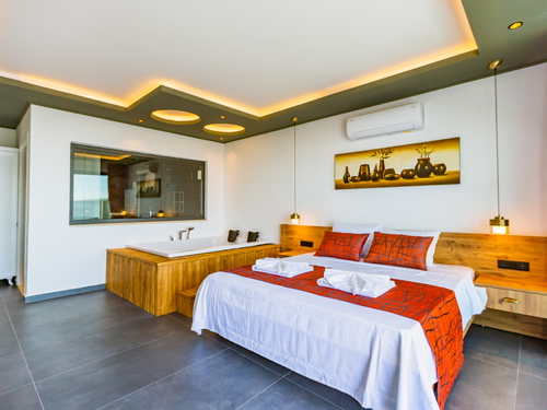 gece - Kasım
| Kalkan Üzümlü'de Romantik Jakuzili, Doğa Manzaralı Muhafazakar Villa Tatili