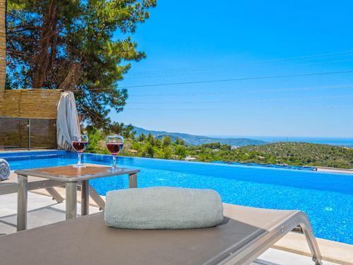  gece  -  Kasım
  | Antalya Kalkan Bölgesinde Deniz Manzaralı Muhafazakar Tatil Deneyimi