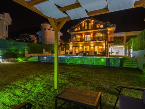 gece - Kasım
| Fethiye Ovacık'ta Eğlenceli ve Lüks Aile Villası Tatili