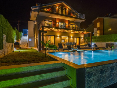gece - Kasım
| Fethiye Ovacık'ta Eğlenceli ve Lüks Aile Villası Tatili