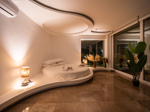  gece  -  Kasım
  | Kalkan Kalamar Mevkii'nde Lüks Villa: Deniz Manzaralı, Jakuzili, Geniş Havuzlu, 8 Kişilik