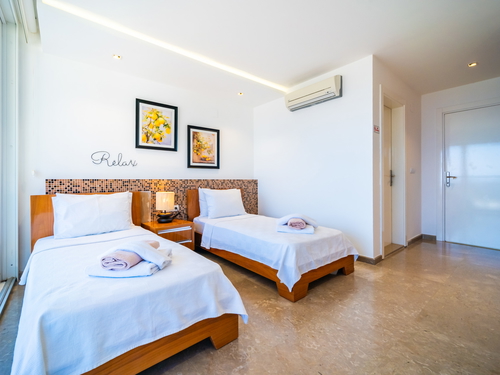  gece  -  Kasım
  | Kalkan Kalamar Mevkii'nde Lüks Villa: Deniz Manzaralı, Jakuzili, Geniş Havuzlu, 8 Kişilik