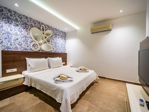  gece  -  Kasım
  | Kalkan Kalamar Mevkii'nde Lüks Villa: Deniz Manzaralı, Jakuzili, Geniş Havuzlu, 8 Kişilik