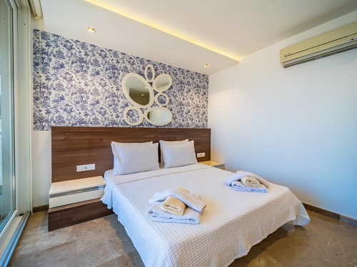  gece  -  Kasım
  | Kalkan Kalamar Mevkii'nde Lüks Villa: Deniz Manzaralı, Jakuzili, Geniş Havuzlu, 8 Kişilik