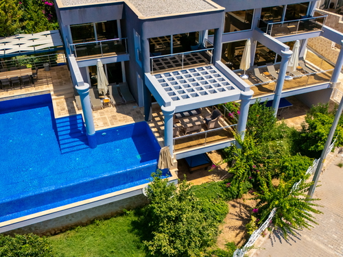  gece  -  Kasım
  | Kalkan Kalamar Mevkii'nde Lüks Villa: Deniz Manzaralı, Jakuzili, Geniş Havuzlu, 8 Kişilik