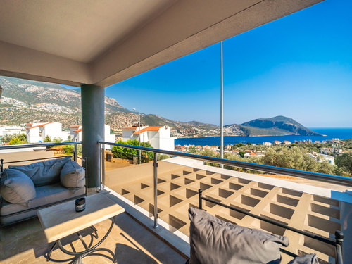  gece  -  Kasım
  | Kalkan Kalamar Mevkii'nde Lüks Villa: Deniz Manzaralı, Jakuzili, Geniş Havuzlu, 8 Kişilik