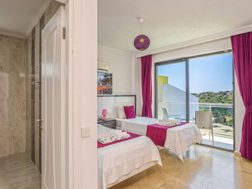  gece  -  Kasım
  | Kalkan Kördere'de Muhafazakar Villa Keyfi | Jakuzili ve Kademeli Havuzlu