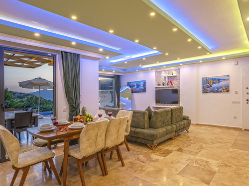  gece  -  Kasım
  | Kalkan Kördere'de Muhafazakar Villa Keyfi | Jakuzili ve Kademeli Havuzlu