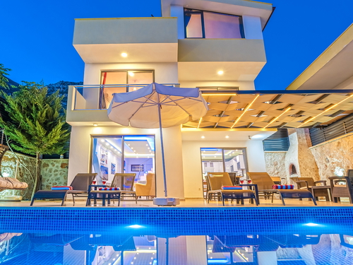  gece  -  Kasım
  | Kalkan Kördere'de Muhafazakar Villa Keyfi | Jakuzili ve Kademeli Havuzlu
