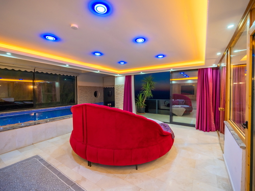  gece  -  Kasım
  | Kalkan Kördere'de Lüks Sonsuzluk Havuzlu Villa: Spa ve Eğlence Dolu Tatil