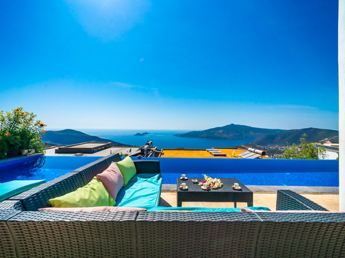  gece  -  Kasım
  | Kalkan Kördere'de Lüks Sonsuzluk Havuzlu Villa: Spa ve Eğlence Dolu Tatil