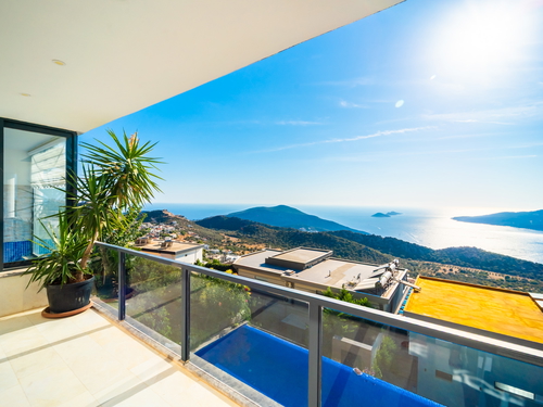gece - Kasım
| Kalkan Kördere'de Lüks Sonsuzluk Havuzlu Villa: Spa ve Eğlence Dolu Tatil