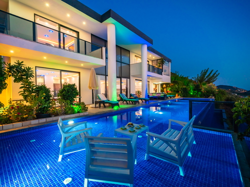  gece  -  Kasım
  | Kalkan Kördere'de Lüks Sonsuzluk Havuzlu Villa: Spa ve Eğlence Dolu Tatil