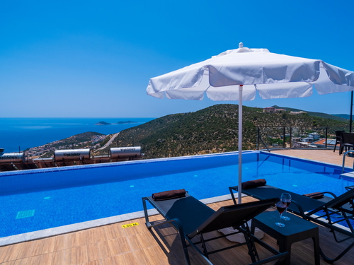  gece  -  Kasım
  | Antalya Kalkan Bölgesinde 5 Kişilik Kapasiteli Özel Havuzlu ve Jakuzili Villa