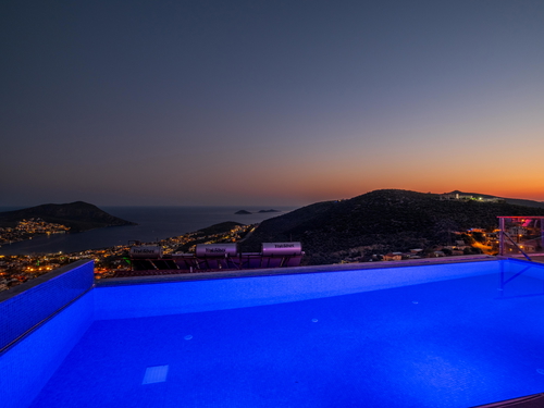  gece  -  Kasım
  | Antalya Kalkan Bölgesinde 5 Kişilik Kapasiteli Özel Havuzlu ve Jakuzili Villa