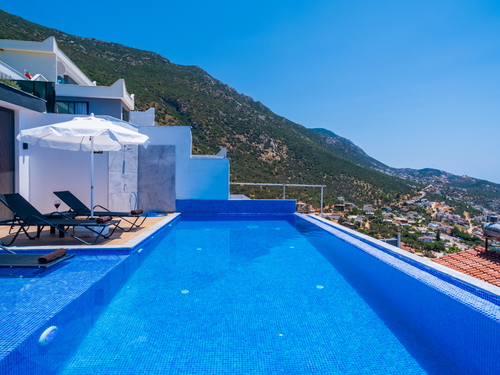gece - Kasım
| Antalya Kalkan Bölgesinde 5 Kişilik Kapasiteli Özel Havuzlu ve Jakuzili Villa
